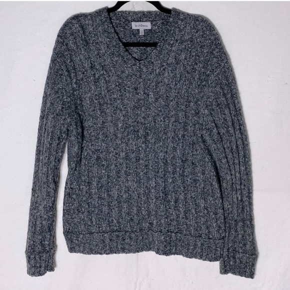SOLD-Le Chateau Grey Chunky Ribbed Knit Wool Blend  V Neck Sweater XL - Picture 1 of 10